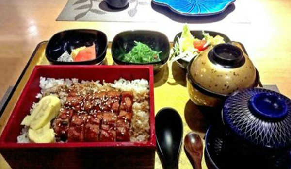 上海自助的十大日本料理: 吉咯咯，淞临，大贺屋上榜