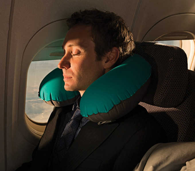 U型枕都有其他5种用法了，你还围在脖子上？